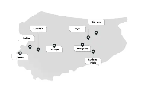 Mapa z zaznaczonymi miastami: Iława, Łukta, Ostróda, Olsztyn, Ryn, Giżycko, Mrągowo, Ruciane-Nida. Gdzie na Mazury?